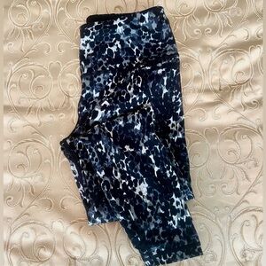 Sweaty Betty Power 7/8 Workout Leggings, Small (worn 1x)